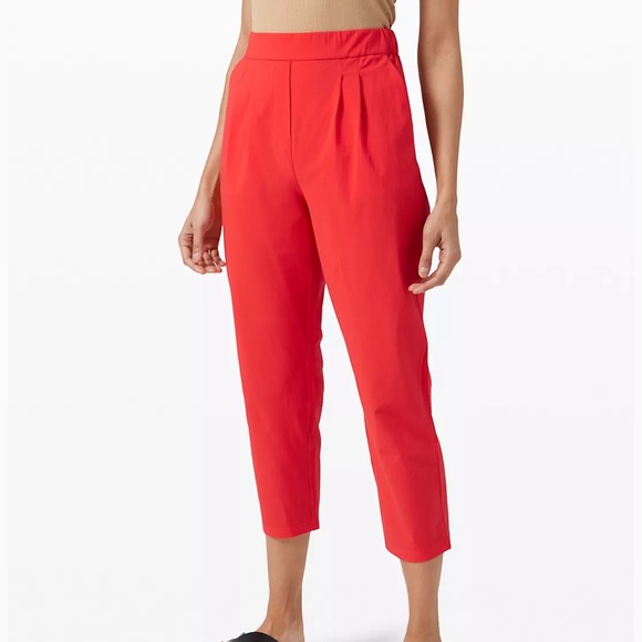 Lululemon crops